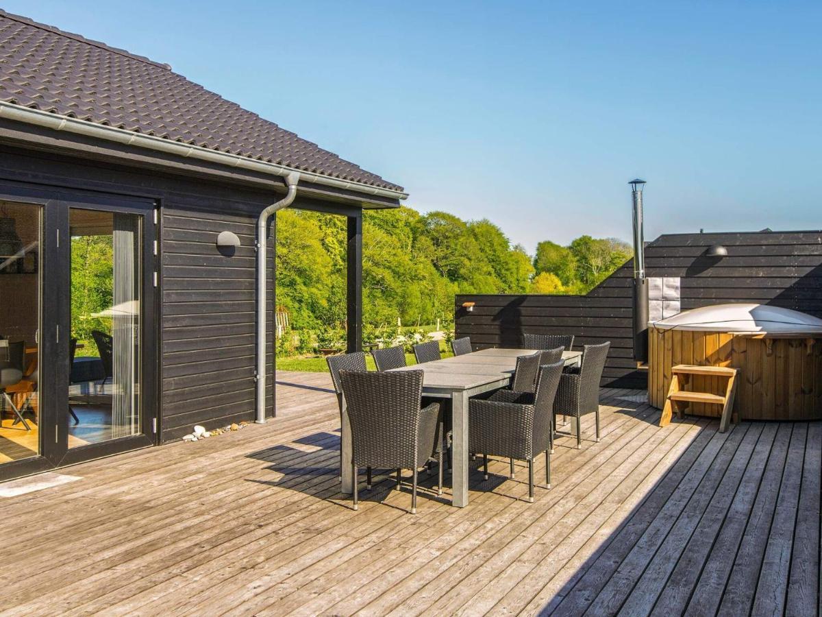 10 Person Holiday Home In Haderslev Exterior foto